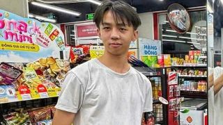 Hiện trường nam sinh để lại xe máy trên cầu rồi mất liên lạc ở TPHCM, gia đình tiết lộ diễn biến