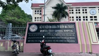 Danh tính nữ bác sĩ ở Đắk Lắk bị tố đòi người nhà sản phụ 2 triệu đồng, chính thức nhận hình thức kỷ luật
