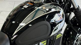 Tin xe máy 10/7: ‘Huyền thoại côn tay' của Nhật chính thức ra mắt tại Việt Nam, khác biệt Honda Winner R, giá mềm