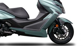 Tin xe trưa 17/7: ‘Vua xe ga’ 250cc mới ra mắt với giá 100 triệu đồng, có phanh ABS 2 kênh như Honda SH
