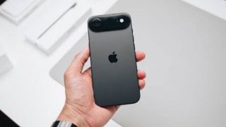 iPhone Air cũ chạm đáy dưới 20 triệu đồng, cớ sao nên nỗi 'flop' này, liệu có đáng bỏ tiền ra mua?