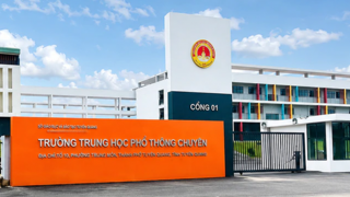 Điểm Tiếng Anh của Chuyên Tuyên Quang hơn một nửa đạt 8 điểm trở lên, có thật sự bất thường?