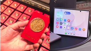 Giá vàng hôm nay tối 24/7 quay đầu bật tăng, SJC trở về mốc 140,5 triệu, giá Samsung Z Fold 8 Ultra bao nhiêu?