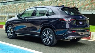 Honda chính thức ra mắt mẫu SUV hybrid mới: Đẹp nhưng bé hơn CR-V, chạy được cả xăng E20, giá dễ mua