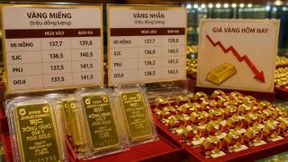 Giá vàng hôm nay 29/7: Mi Hồng, SJC, PNJ, DOJI đồng loạt giảm, nơi nào thấp nhất?