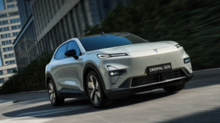Siêu phẩm SUV hạng C ‘chung mâm’ với Mazda CX-5 và Tucson: Có hỗ trợ lái, giá rẻ 466 triệu