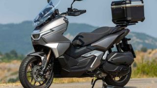 Phelon & Moore Panthette X 300 ra mắt: Xe tay ga adventure 300cc mới thách thức ADV350 và 368G