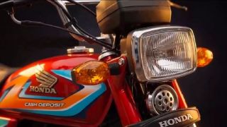Honda chính thức ra mắt ‘huyền thoại côn tay’ mới giá 15 triệu đồng: Dấu ấn vàng son, khác biệt Honda Winner R