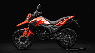 ‘Vua côn tay’ 249cc mới của Ý ra mắt với giá 51 triệu đồng rẻ ngang Yamaha Exciter, trang bị ‘đỉnh’ hơn Honda Winner R