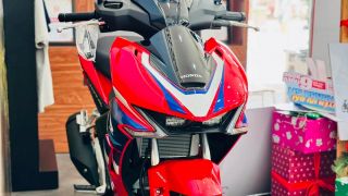 Bảng giá xe Honda Winner R 2026 tháng 8/2026: Đại lý 'xả kho' rẻ như bèo, đả bại Yamaha Exciter 155