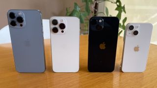 Bảng giá iPhone 13 mới nhất tháng 8 chỉ từ 7,09 triệu đồng, iPhone 13 Pro Max lùi sâu