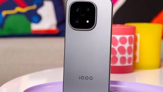 Vua gaming giá rẻ mới của vivo lộ diện, hứa hẹn không chỉ mạnh mà còn chụp đẹp hơn cả iPhone 17 Pro