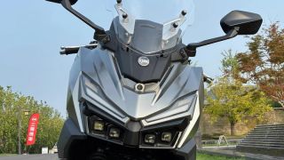 ‘Kẻ hủy diệt Honda SH’ chính thức ra mắt với giá 97 triệu đồng: Động cơ 278cc mạnh mẽ, có cả ABS và TCS