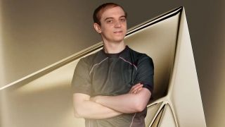 Sánh vai cùng Faker và Uzi, Caps trở thành tuyển thủ thứ ba được vinh danh tại Hall of Legends của LMHT