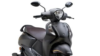 Yamaha chính thức ra mắt ‘kỳ phùng địch thủ’ của Honda SH Mode, giá chỉ từ 21 triệu đồng rẻ hơn Vision và Wave Alpha