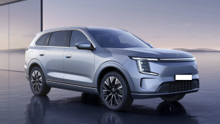 SUV PHEV hạng D giá rẻ 466 triệu: Mạnh 408 mã lực, phạm vi 1700 km, ‘đe nẹt’ Everest và Fortuner