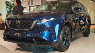 Mazda CX-5 phiên bản HEV 2026 chính thức ra mắt giá 1 tỷ đồng: 'Xé vé' Honda CR-V và Hyundai Tucson