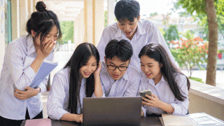Điểm thi lại không phải ‘tấm vé’ chính đưa học sinh Chuyên Tuyên Quang vào loạt trường tốp đầu