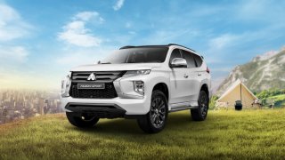 Mitsubishi Pajero thế hệ mới chốt ra mắt 2/9: Có gì khiến Toyota Land Cruiser Prado phải ‘dè chừng’?