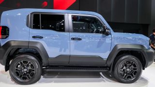 Toyota chính thức ra mắt mẫu SUV 5 chỗ đẹp long lanh: Thiết kế chất hơn cả Fortuner, giá dự kiến rẻ