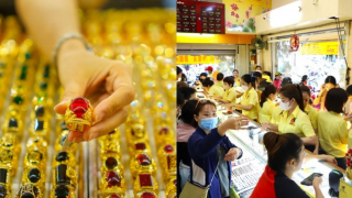 Bảng giá vàng hôm nay 30/8: Vàng trong nước tăng sốc, vàng thế giới lao dốc, người mua vẫn lỗ kép