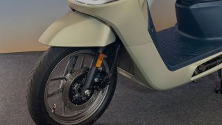 Tin xe máy 30/8: ‘Xe ga quốc dân’ mới chính thức ra mắt giá 27 triệu đồng, đẹp hơn hẳn Honda Vision