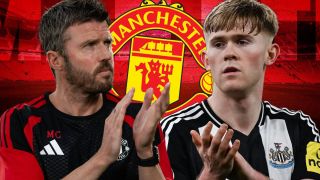 HLV Carrick nhận 'gáo nước lạnh' từ Lewis Hall, rõ vụ Man Utd chiêu mộ bom tấn từ RB Leipzig