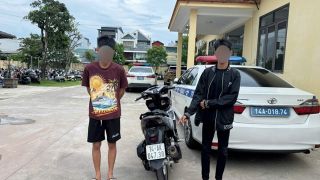 Cái kết đắng cho nam thanh niên ‘bốc đầu’ xe máy rồi đăng lên mạng xã hội
