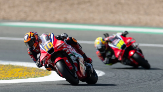 MotoGP 2027: Pirelli tung 'chiêu' lốp màu, cục diện giải đua có thể đảo lộn?