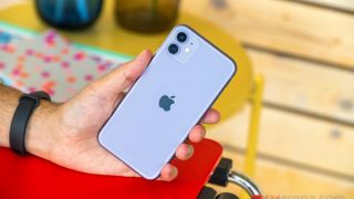 Đây là iPhone rẻ nhất Việt Nam được cập nhật lên iOS 27 mới, hứa hẹn vẫn theo được iPhone 18 Pro Max