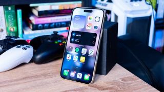 iPhone màn 6.7 inch với Dynamic Island rẻ nhất Việt Nam là đây, xịn không lép vế iPhone 18 Pro