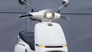 ‘Vua xe ga’ 150cc mới chính thức ra mắt giá 75 triệu đồng: Thiết kế đẹp hơn Honda Air Blade và Vario