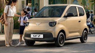 Từ xe máy lên ô tô: VF 2 hút khách mua xe lần đầu