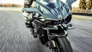 Kawasaki Ninja H2R 2027: Quái vật đường đua 326 mã lực vẫn 'bất biến' giữa thời đại công nghệ mới