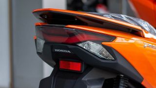 Honda chính thức ra mắt ‘vua xe ga’ 160cc mới trông ‘chất’ hơn SH 160i, trang bị trên cơ SH Mode và Vario, giá hấp dẫn
