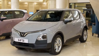 VinFast VF 5 dẫn đầu phân khúc SUV hạng A, bỏ xa Kia Sonet và Toyota Raize 