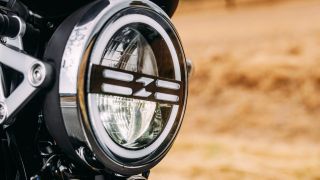 ZXMOTO 500F 2027 chính thức xuất hiện: 4 xi-lanh, quickshifter 2 chiều, TCS đầy đủ