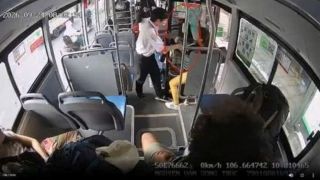 Nhân viên xe buýt tuyến 152 bị đình chỉ sau hành động bất ngờ với hành khách