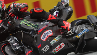 Marco Bezzecchi lộ diện trên MotoGP 850cc của Aprilia: Thiết kế khí động học nhìn như 'quái vật'
