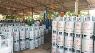 Giá gas hôm nay 1/10 đồng loạt tăng, bình 48kg có nơi thêm gần 400.000 đồng