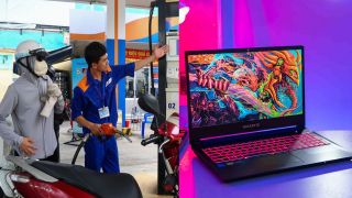 Giá xăng dầu ngày 1/10: Chiều nay liệu có giảm? Giá laptop gaming Gigabyte rẻ cực hời cho game thủ