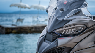 Ducati tung 'hàng khủng' Multistrada V4 S Grand Tour: 170 mã lực, thùng 60 lít, đi tour đúng nghĩa!