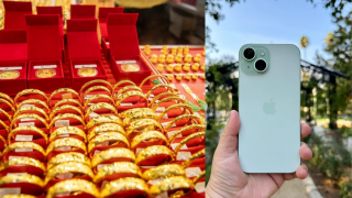 Giá vàng hôm nay chiều 2/10 trồi sụt liên tục, vàng thế giới biến động nhẹ, iPhone 15 giá hạ nhiệt