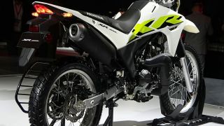 Honda ra mắt ‘vua côn tay’ mới giá 55 triệu đồng: Có động cơ 293cc, ABS 2 kênh xịn hơn Winner R và Yamaha Exciter
