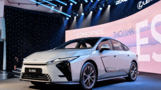 Giá xe Lexus tháng 10/2026: ES, NX, RX và loạt xe sang đến từ Nhật Bản