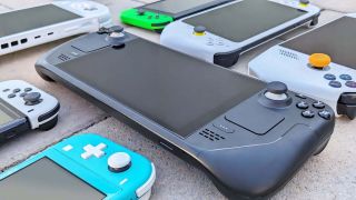 Top máy chơi game cầm tay đáng mua nhất năm 2026: Đâu là những cái tên dẫn đầu cuộc chơi?