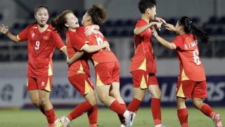 San bằng kỷ lục châu Á, U17 nữ Việt Nam nhận phần thưởng hậu hĩnh từ VFF