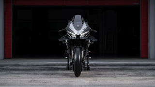 Chấn động làng mô tô: CFMoto lập đại bản doanh tại Ý, tham vọng tiến thẳng lên MotoGP