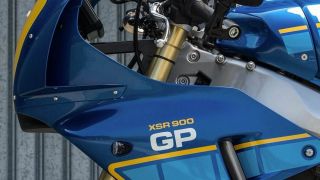 Yamaha XSR900 GP 2027 trở lại đầy mê hoặc: Màu xanh huyền thoại, thách thức mọi ánh nhìn