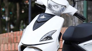 Quên Honda Vision đi, ‘xe ga quốc dân’ mới chính thức ra mắt: Giá rẻ 32,6 triệu đồng, có động cơ 150cc át vía cả SH Mode